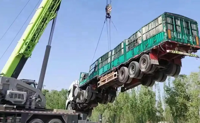 武威道路脱困救援案例